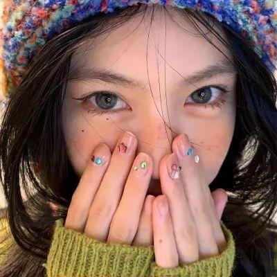 海滩春色